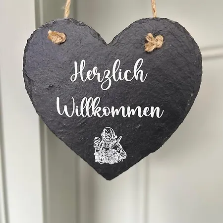 فندق Doctor Weinstube