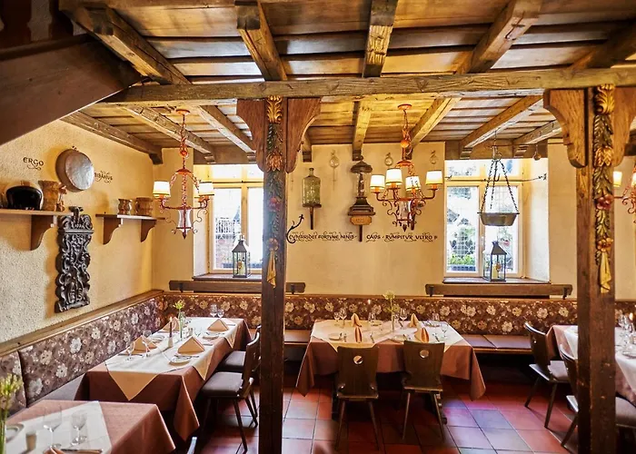 Doctor Weinstube Hotel