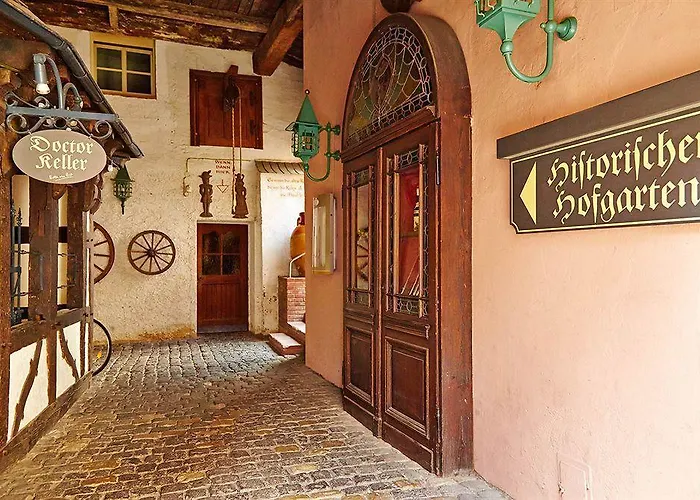 호텔 Doctor Weinstube 베른카슈텔쿠에스